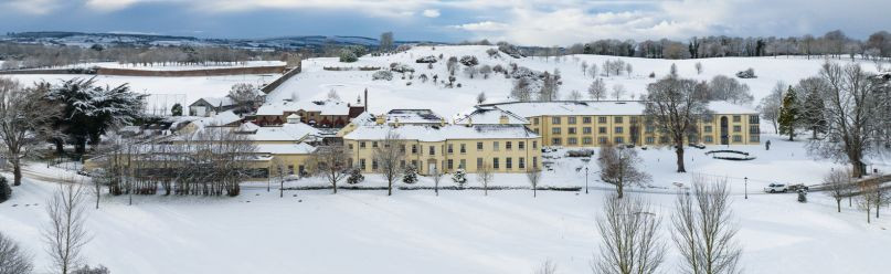 Christmas rvr www.roeparkresort.com