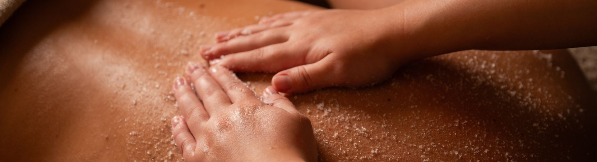 Roe valley desktop banner www.roeparkresort.com