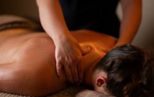 Full body massage www.roevalleyresort.com