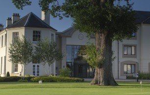 Roe valley hotel front  custom www.roevalleyresort.com