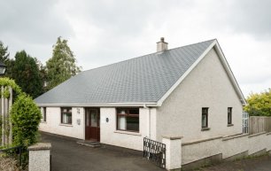 Roe valley cottage exterior www.roeparkresort.com