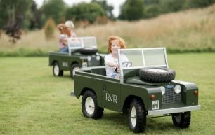 Land rovers www.roeparkresort.com