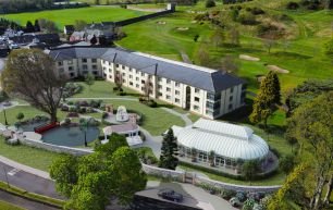  www.roeparkresort.com