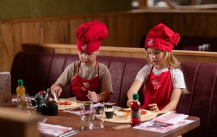 Roe valley info card www.roeparkresort.com