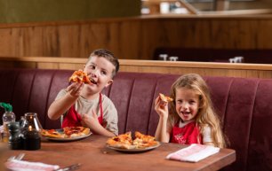 Little legends dinner www.roeparkresort.com